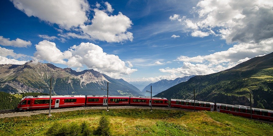 Bernina Train